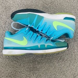 Nike Zoom Vapor 9.5 Tour, size 7
